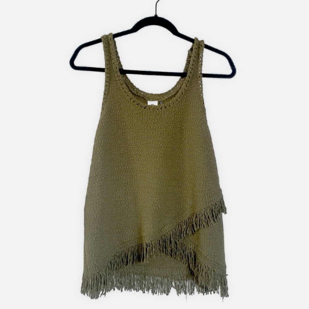 Anthropologie knit fringe tank top // Size: M